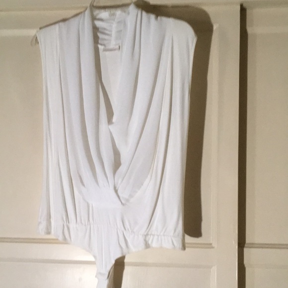 Eva•Mendes Tops - Eva •Mendes size L white body suit